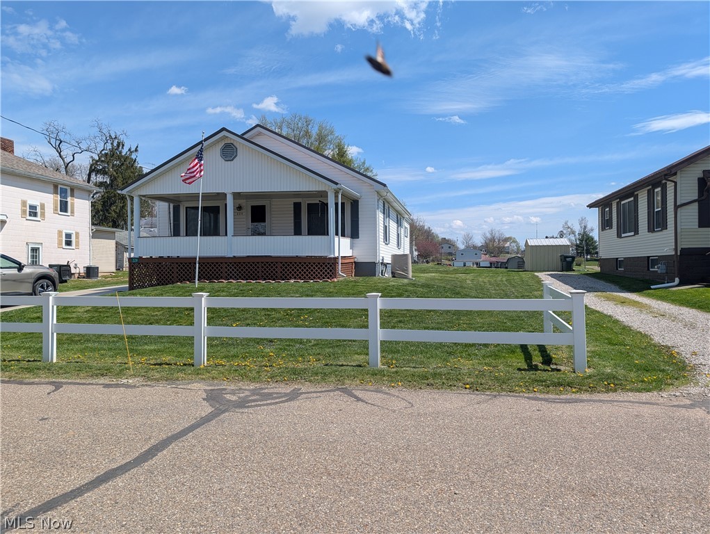 229 Church Street, Hopedale, OH