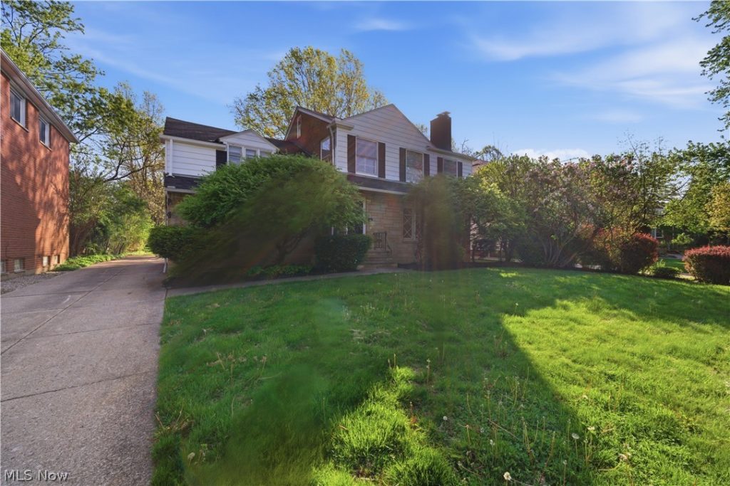 4101 Washington Boulevard, University Heights, OH