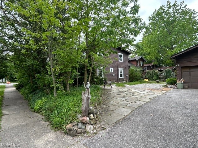 13067 Cedar Road, Cleveland Heights, OH - Photo 8