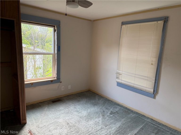 609 7th Avenue, Parkersburg, WV - Photo 4