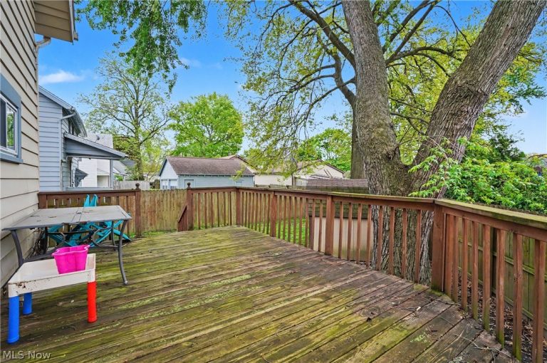 538 Stow Avenue, Cuyahoga Falls, OH - Photo 6