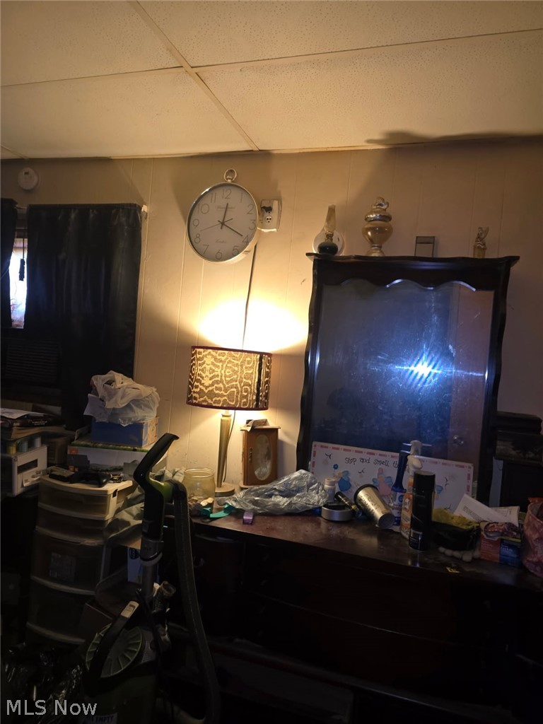 355 Oregon Avenue, Sebring, OH - Photo 5