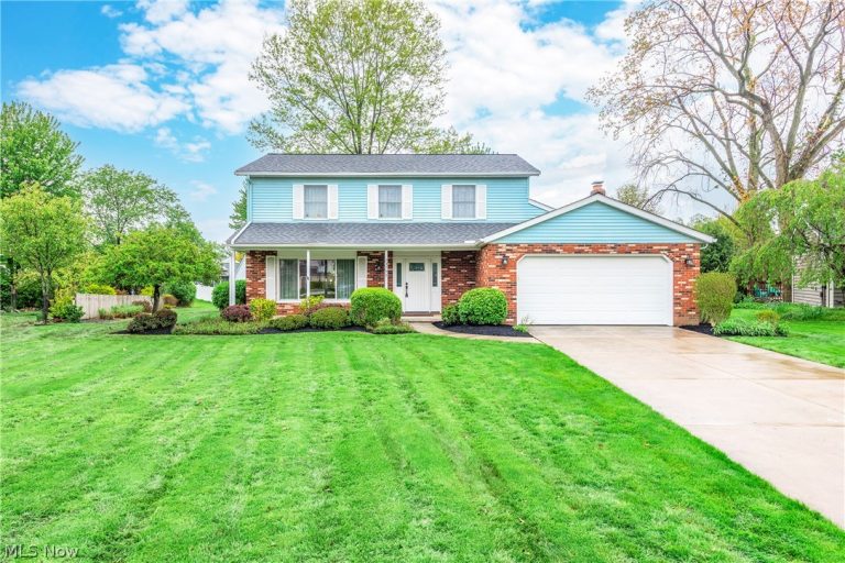 24795 Framingham Drive, Westlake, OH - Photo 2