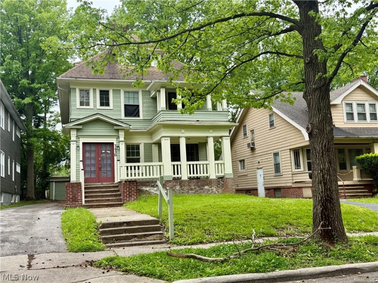 3430 Beechwood Avenue, Cleveland Heights, OH - Photo 2