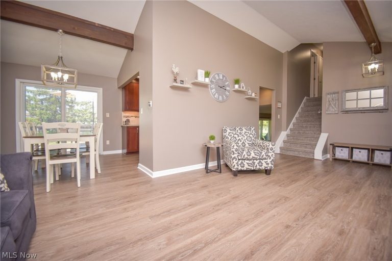 4749 Wolff Drive, Brunswick, OH - Photo 8