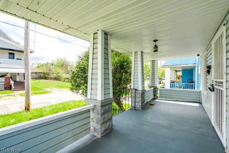 3694 143rd Street, Cleveland, OH - Photo 3