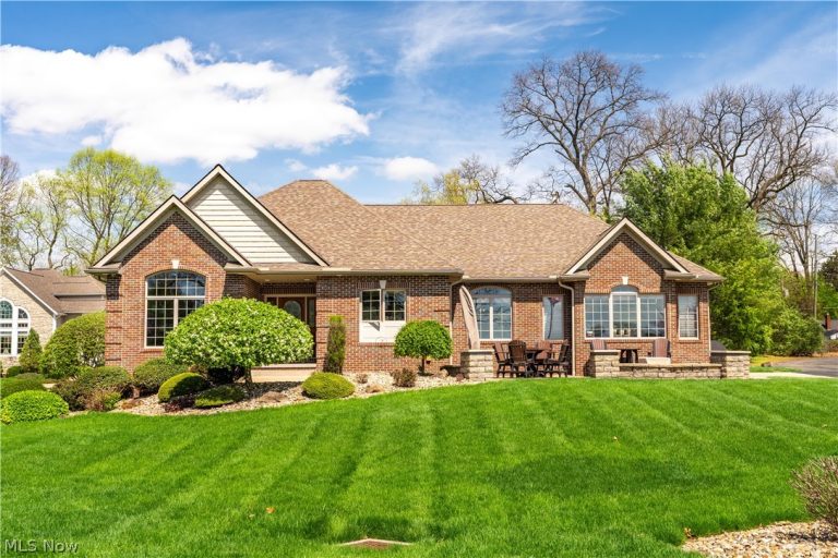 4101 Cove Circle, Canton, OH, 44708