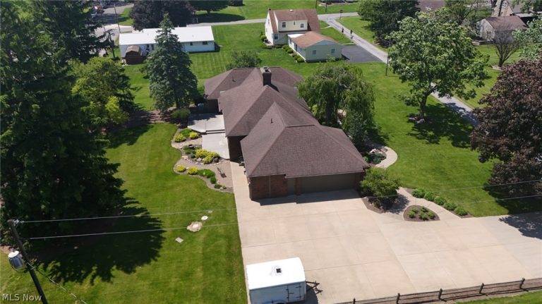 3985 Wiers Road, Willard, OH - Photo 6