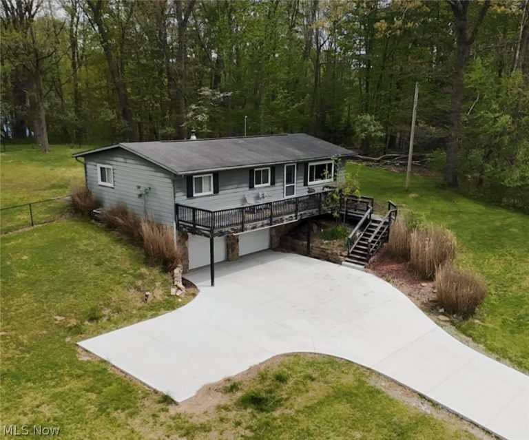 2065 Buckhorn Drive, Millersburg, OH - Photo 4