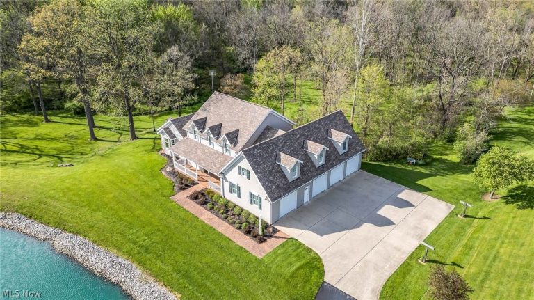 24242 Quarry Road, Wellington, OH - Photo 4