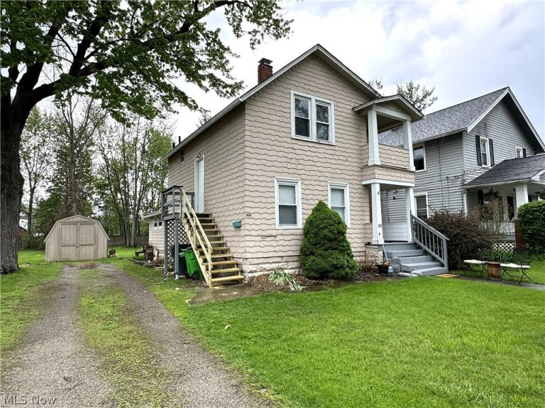 93 5th Avenue, Berea, OH - Photo 2