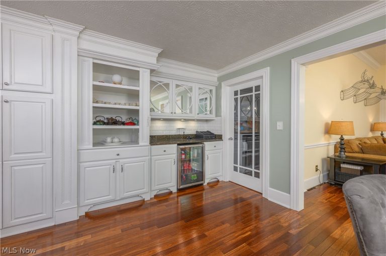 374 Silver Ridge Drive, Copley, OH - Photo 8