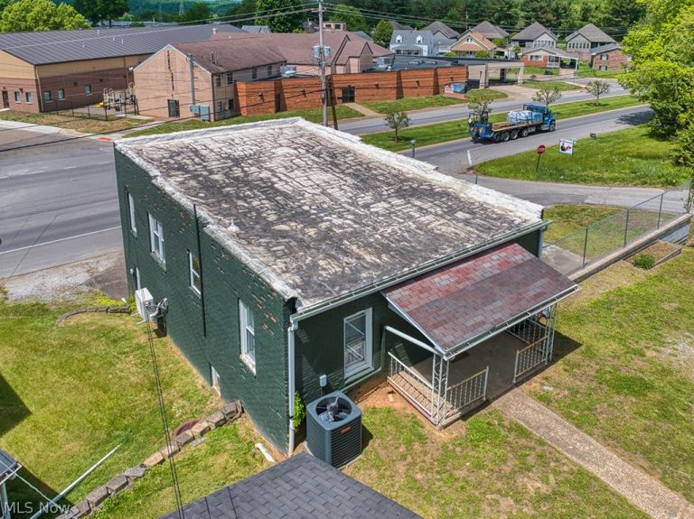 5708 Grand Central Avenue, Vienna, WV - Photo 6