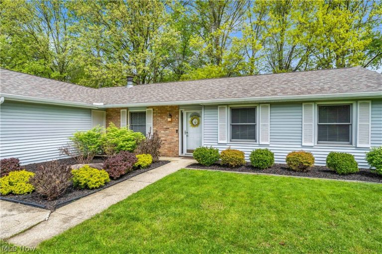 6151 Hickory Trail, North Ridgeville, OH - Photo 3