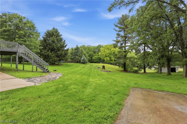 2655 Lisa Kim Lane, Nashport, OH - Photo 5