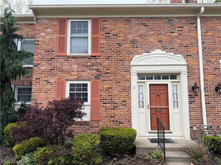 612 Trevitt Circle #57, Euclid, OH, 44143