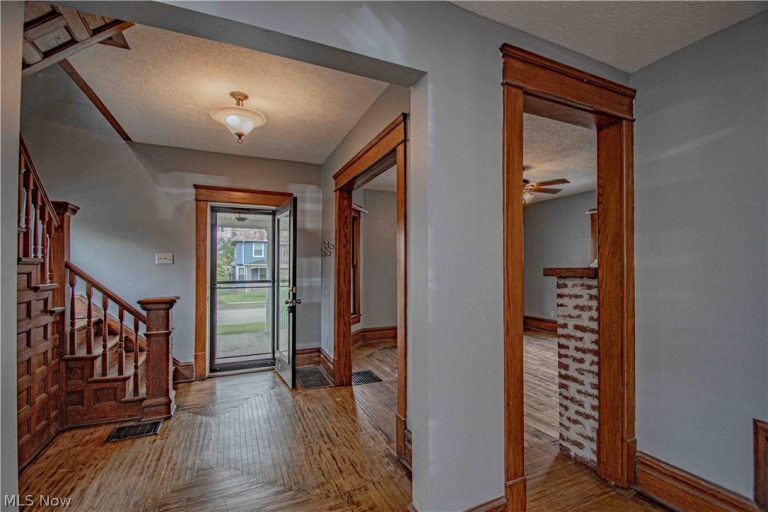 389 High Street, Wadsworth, OH - Photo 8
