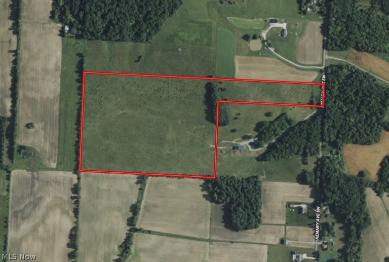Kemary Avenue, Navarre, OH, 44662