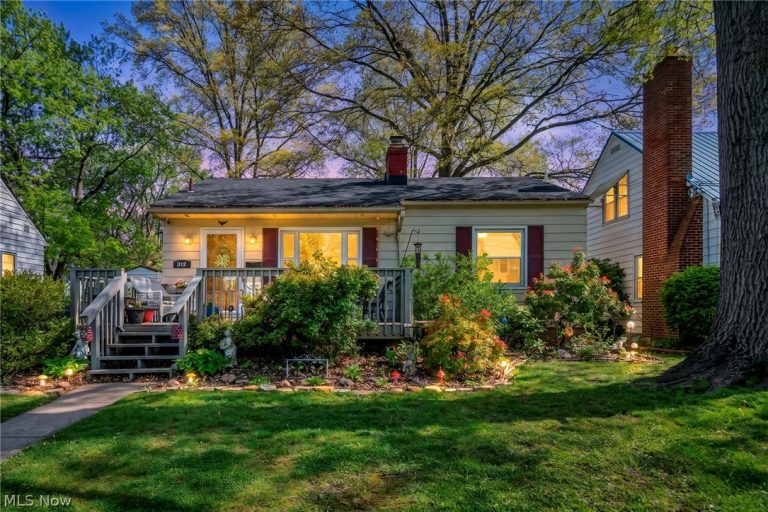 312 Linwood Street, Cuyahoga Falls, OH, 44221