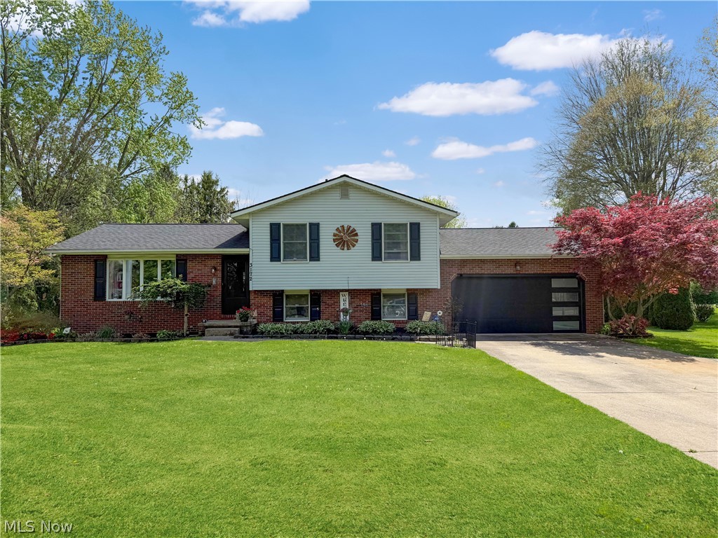 3172 Killian Road, Uniontown, OH