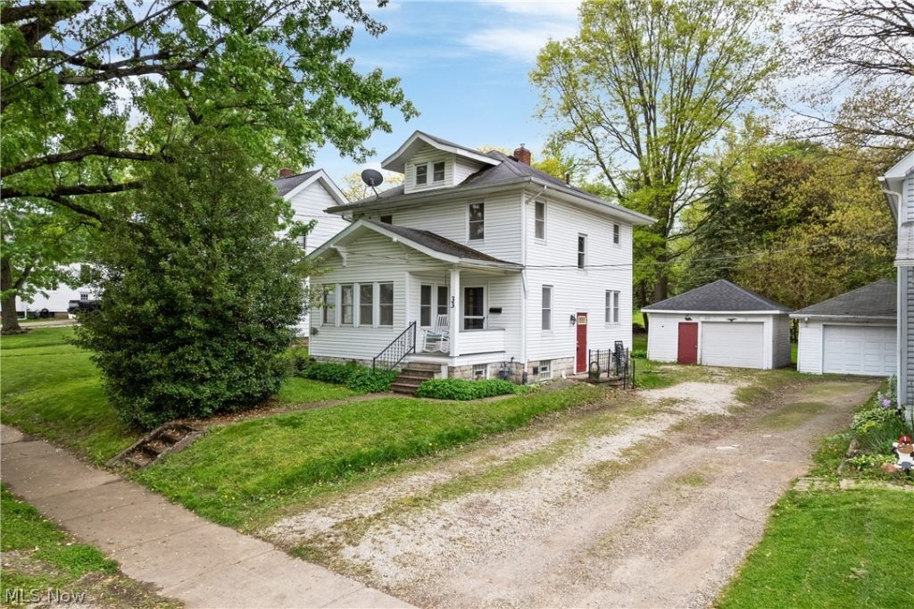 33 Fairlawn Avenue, Rittman, OH