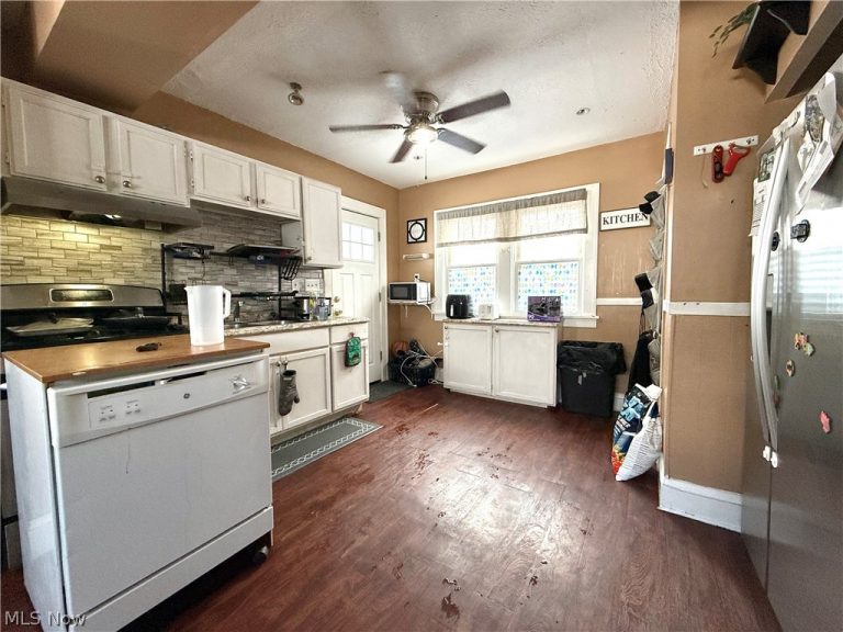 3315 125th Street, Cleveland, OH - Photo 4