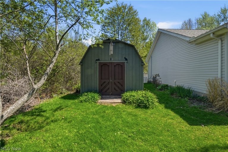 155 Rome Rock Creek Road, Roaming Shores, OH - Photo 8