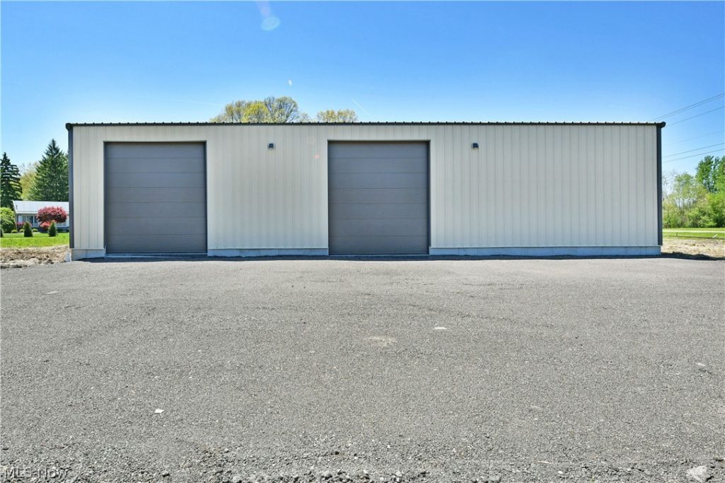 3218 State Route 5, Cortland, OH
