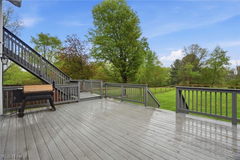 14871 Mayfield Road, Huntsburg, OH - Photo 8