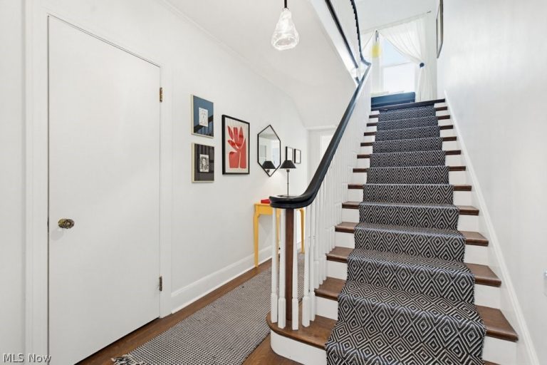 2798 Corydon Road, Cleveland Heights, OH - Photo 4