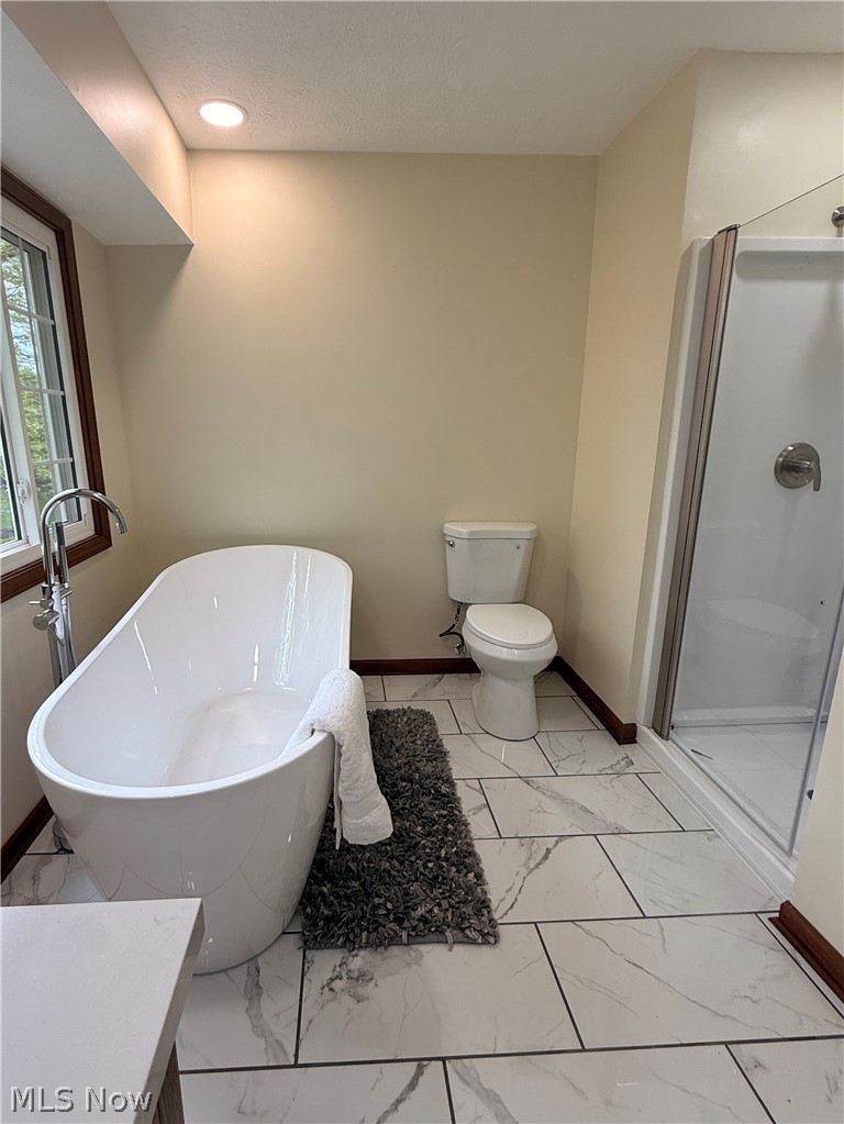 32169 Hickory Lane, Avon Lake, OH - Photo 6