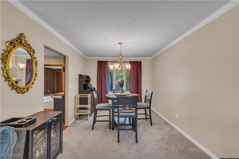 6151 Hickory Trail, North Ridgeville, OH - Photo 8