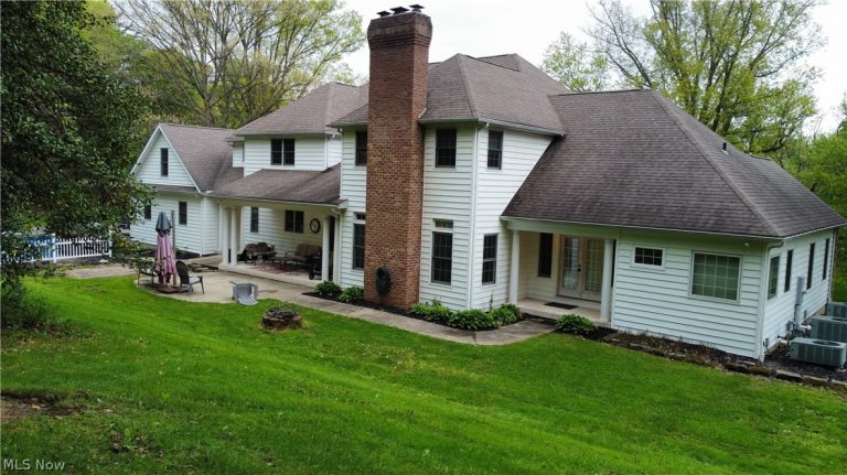 894 Park Boulevard, East Liverpool, OH - Photo 6