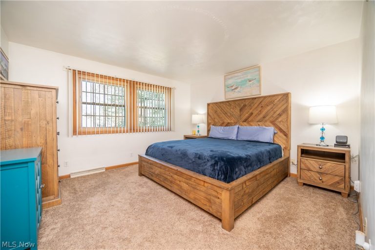 6670 James Street, Poland, OH - Photo 6