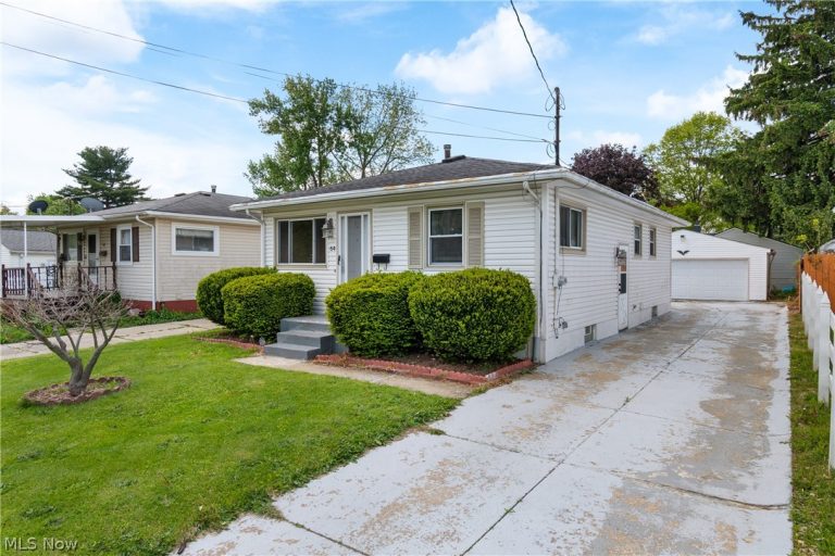 64 Kreiner Avenue, Akron, OH - Photo 4