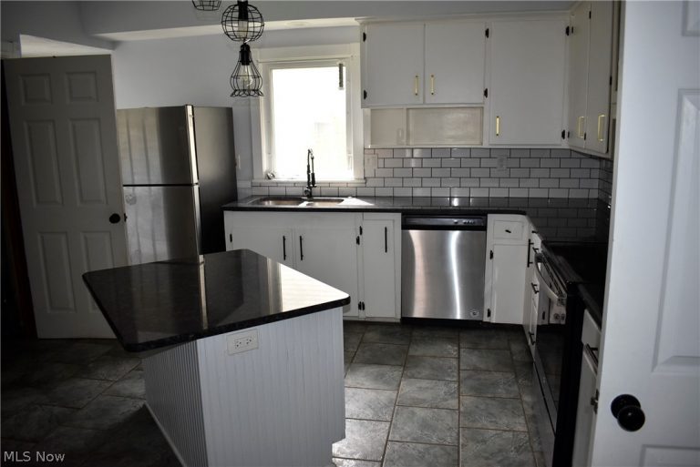 246 7th Street, Salem, OH - Photo 4