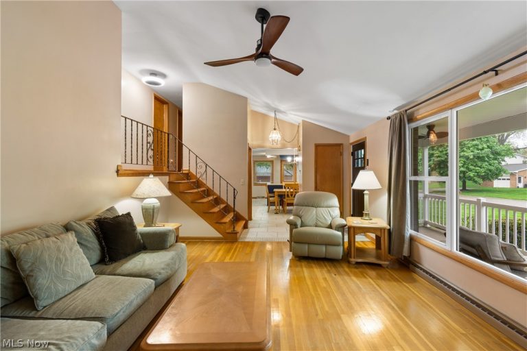 706 Bachtel Street, North Canton, OH - Photo 5
