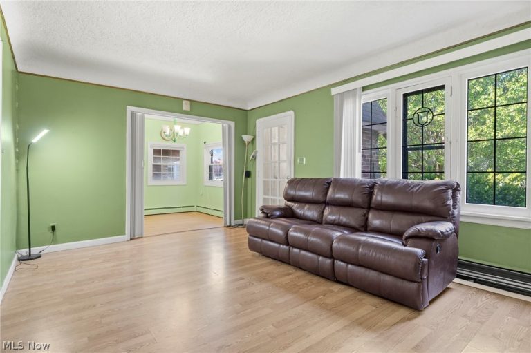 7411 Wooster, Parma, OH - Photo 6