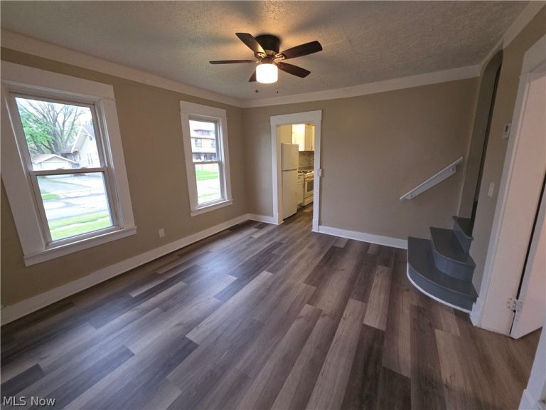 2805 Lexington Avenue, Lorain, OH - Photo 6