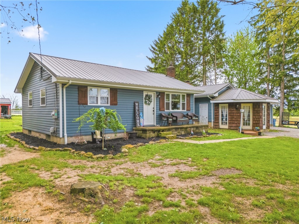 1477 Garfield Road, New Springfield, OH