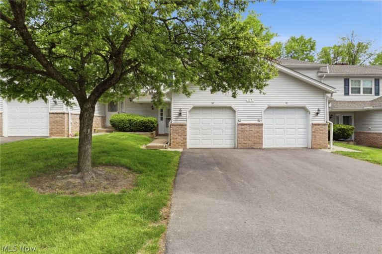 1771 Rolling Hills Drive #D, Twinsburg, OH, 44087