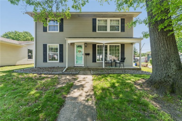 2369 Frederick Drive, Cuyahoga Falls, OH, 44221