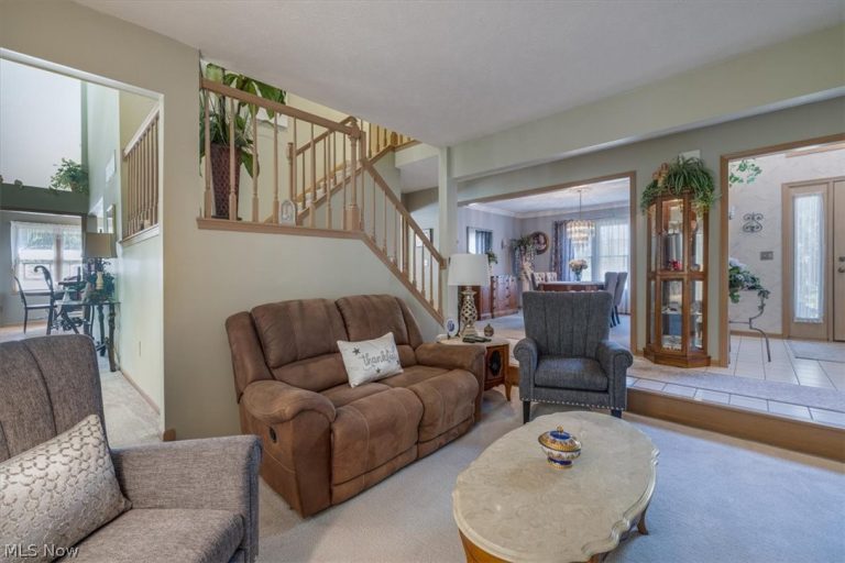 8051 Valleyview Court, North Royalton, OH - Photo 6