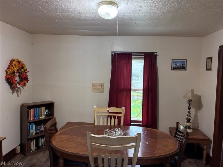 1546 White Avenue, Akron, OH - Photo 5