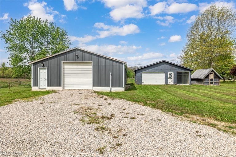 6100 Carsten Road, Medina, OH - Photo 4
