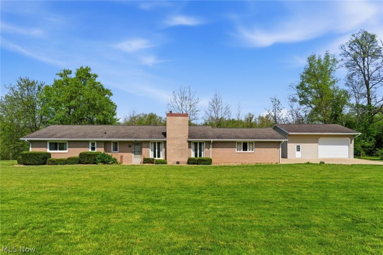 24955 State Route 83, Coshocton, OH, 43812