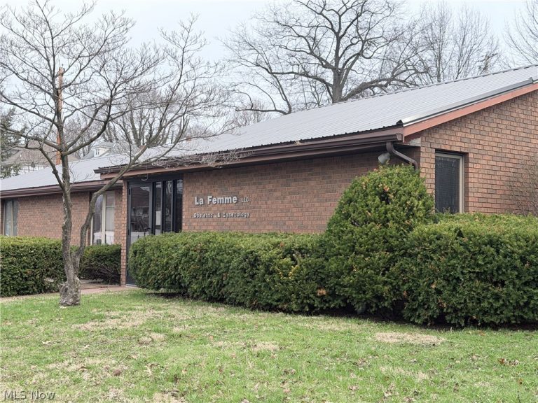 656 Chestnut Street, Coshocton, OH - Photo 3