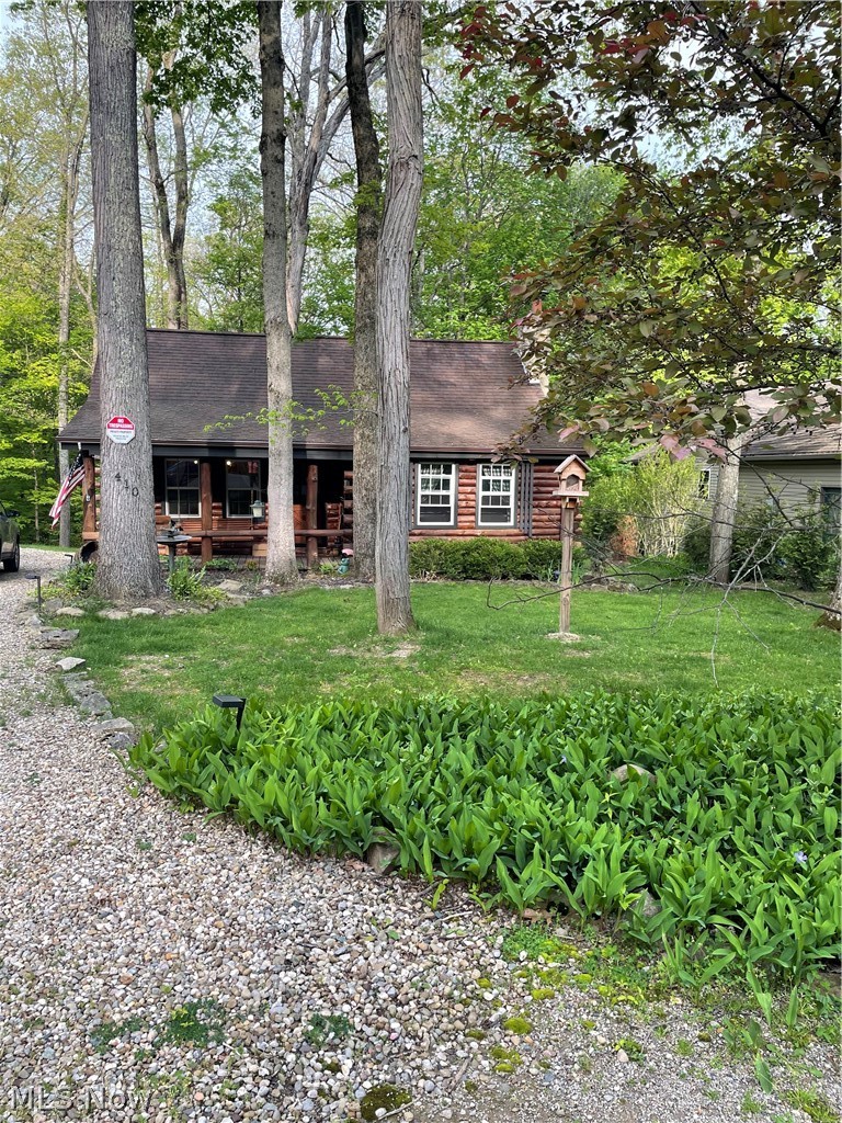 410 Apple Hill Drive, Howard, OH