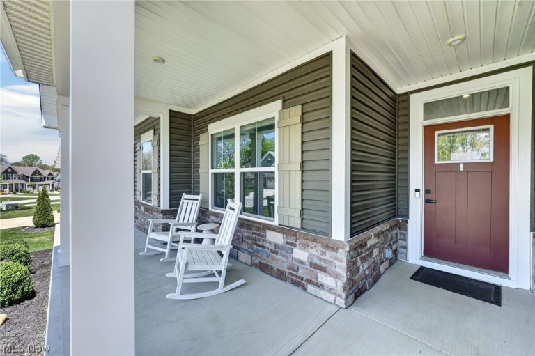 8223 Chandler Court, Concord Twp, OH - Photo 2