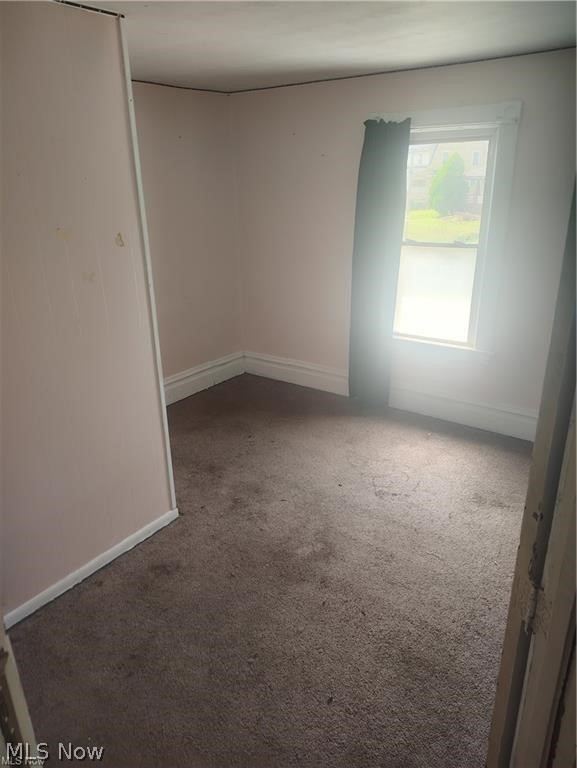 133 Parkway Street, Struthers, OH - Photo 6